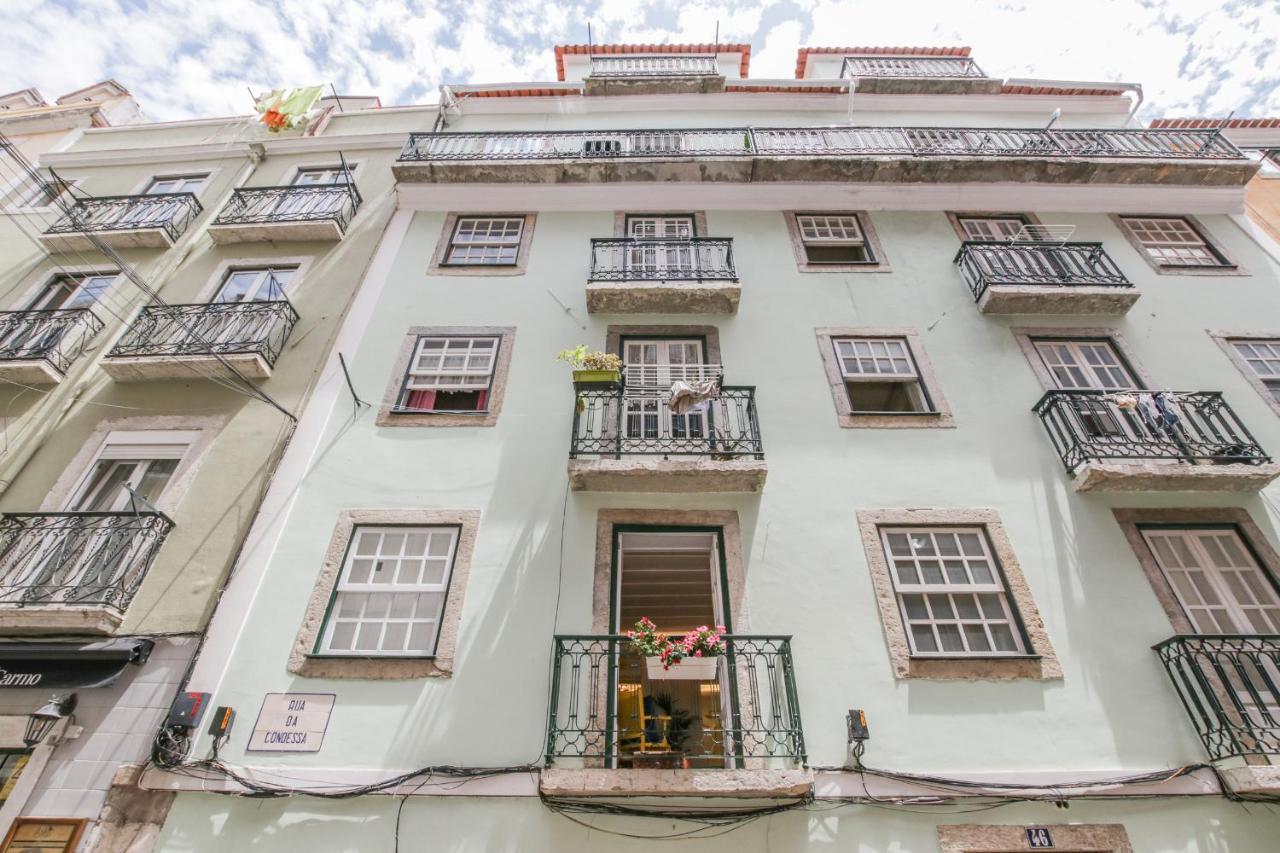 Golden Cage Chiado - Charm Historic And Cozy Lejlighed Lisboa Eksteriør billede